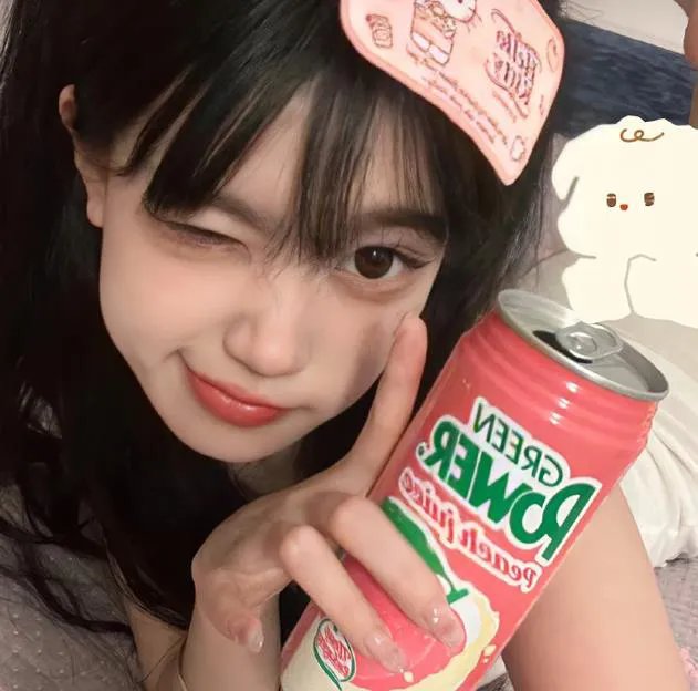 女王蜂游戏 封面